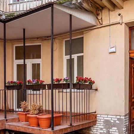 2 Rooms Central Anna Apartment Lviv Exterior foto