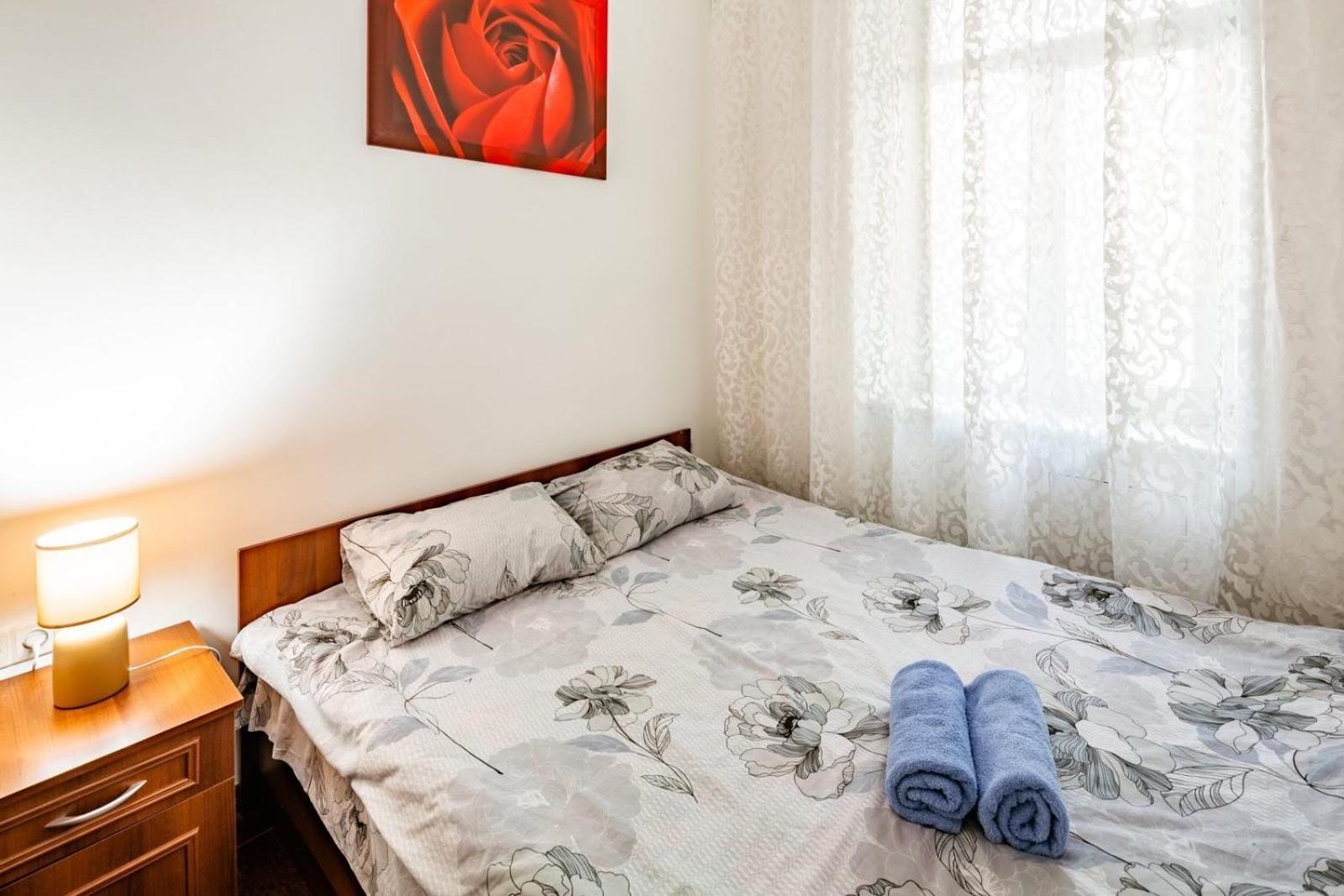 2 Rooms Central Anna Apartment Lviv Exterior foto