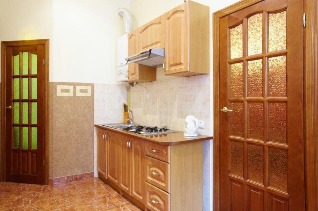 2 Rooms Central Anna Apartment Lviv Exterior foto